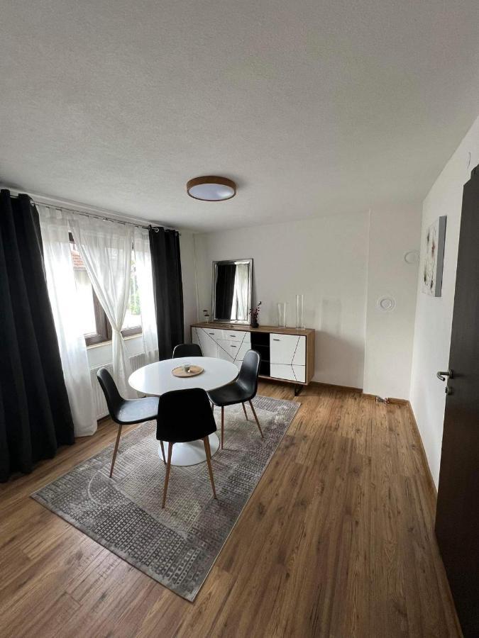 דירות Bihać Apartman “City” מראה חיצוני תמונה