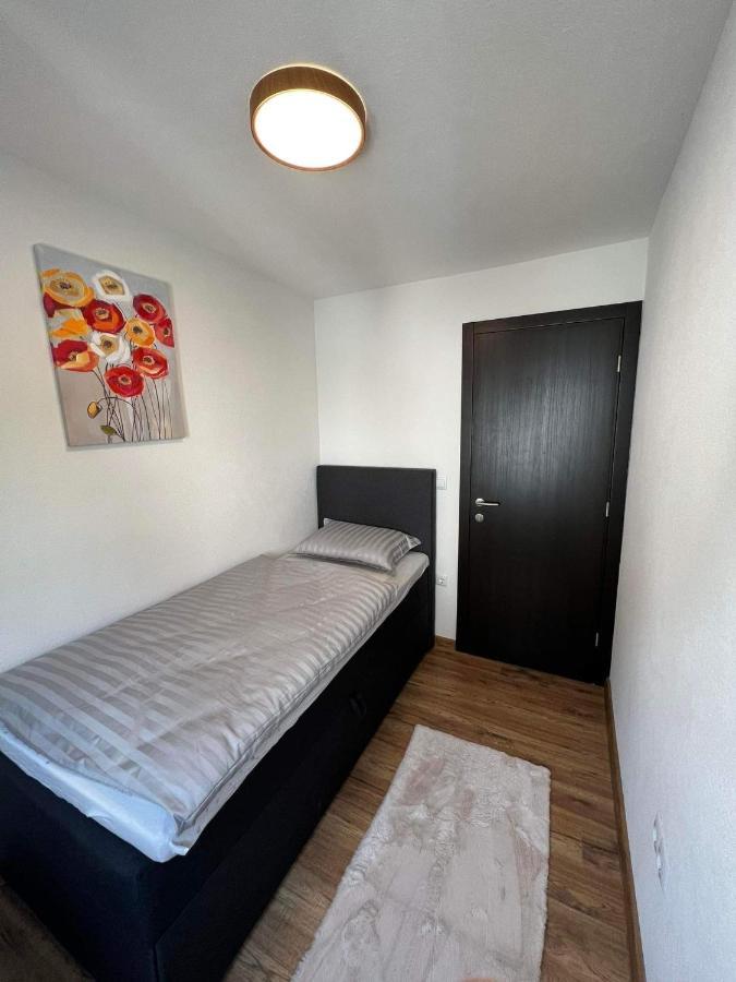 דירות Bihać Apartman “City” מראה חיצוני תמונה